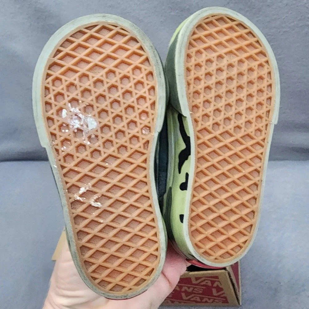 Vans Old‎ Skool V Plaid Camo Grape Leaf Green Sneakers Toddler 4.5 VN0A344KVDZ